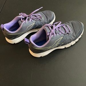 Reebok Memory Tech Training Sneaker (Women’s 9); Lightly Worn